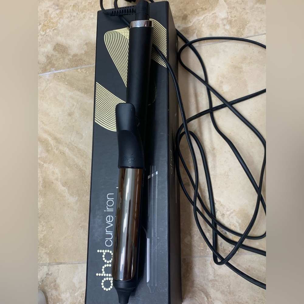 Used ghd 1” curling iron